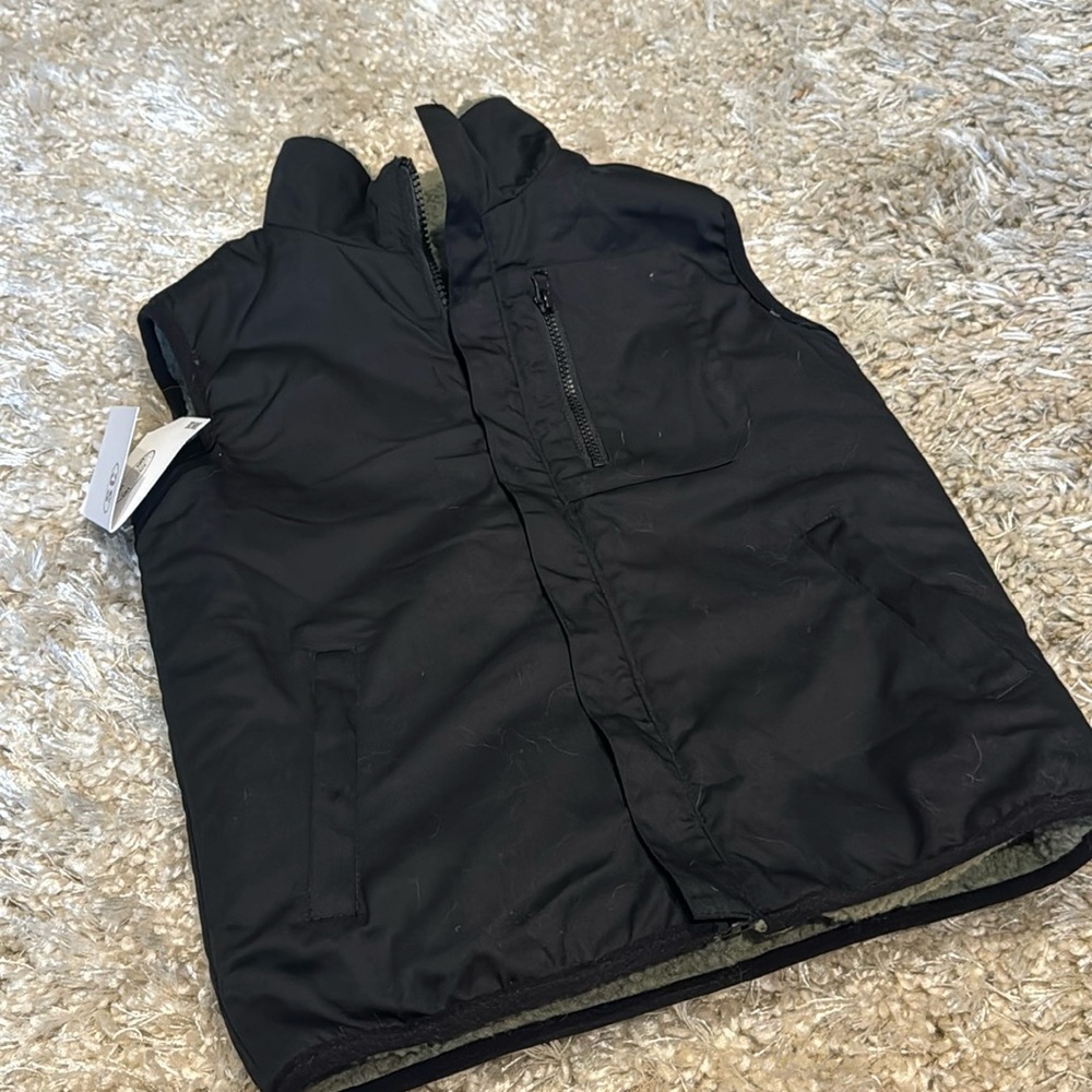 Sovereign Code Clubhouse Reversible Vest - Boys size 6